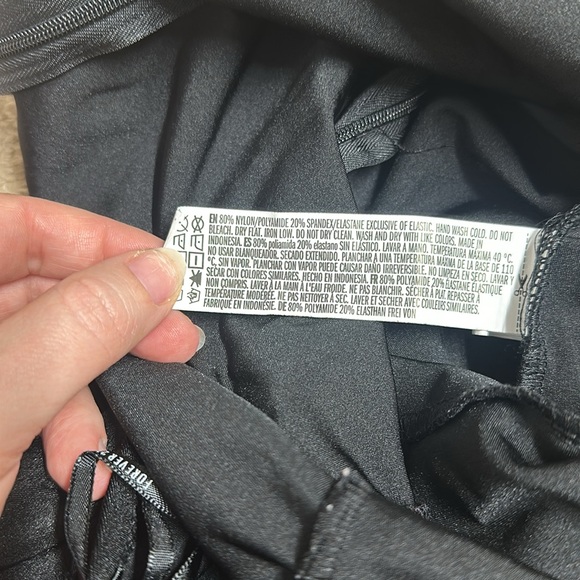 Forever 21 jumpsuit size small - Picture 3 of 4